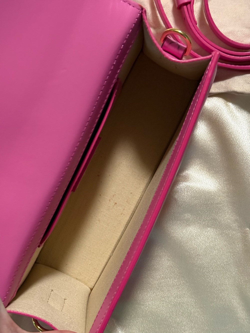 AUTHENTIC Jacquemus Le Grande Bambino Fuchsia Pink - Picture 8 of 10